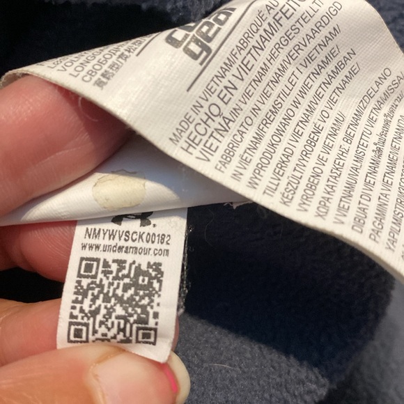 GUC Under Amour Lightweight Jacket - Picture 15 of 17